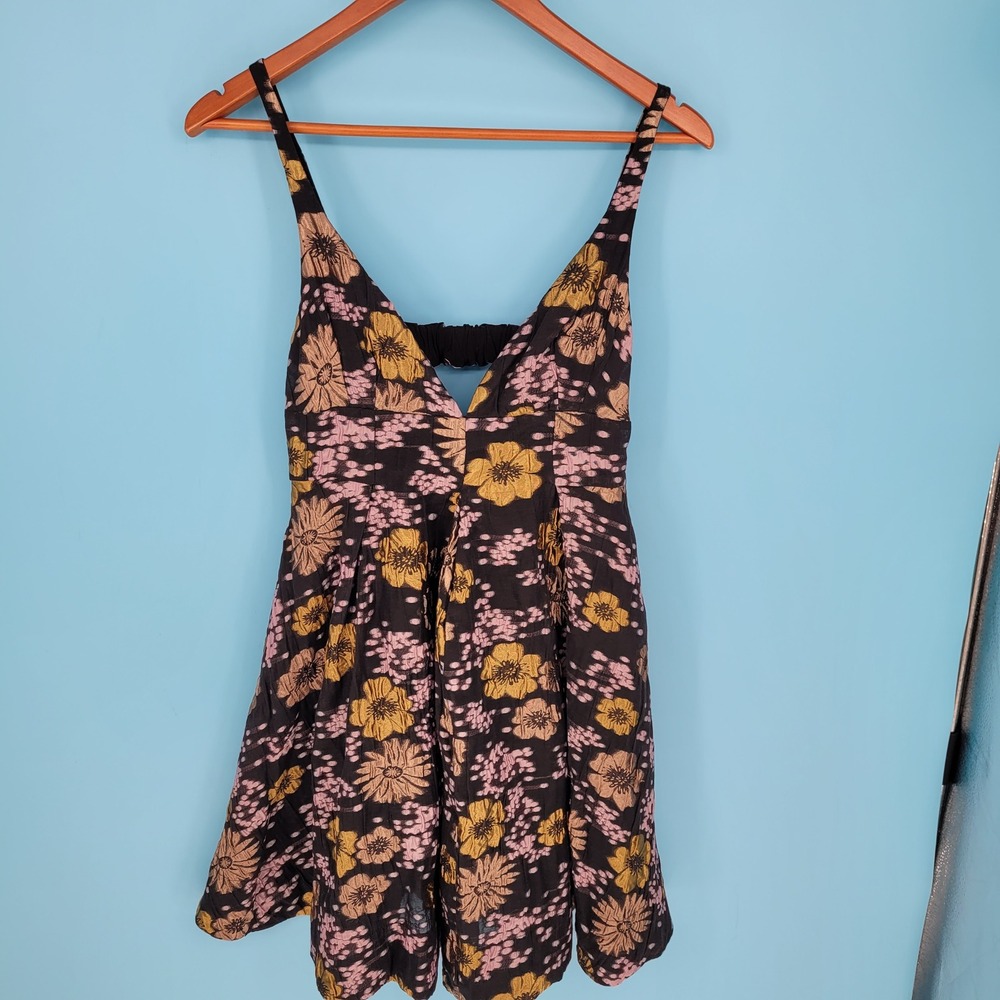 NWT Anthropologie Hutch Floral Jacquard Sweetheart Cutout Mini Dress textured